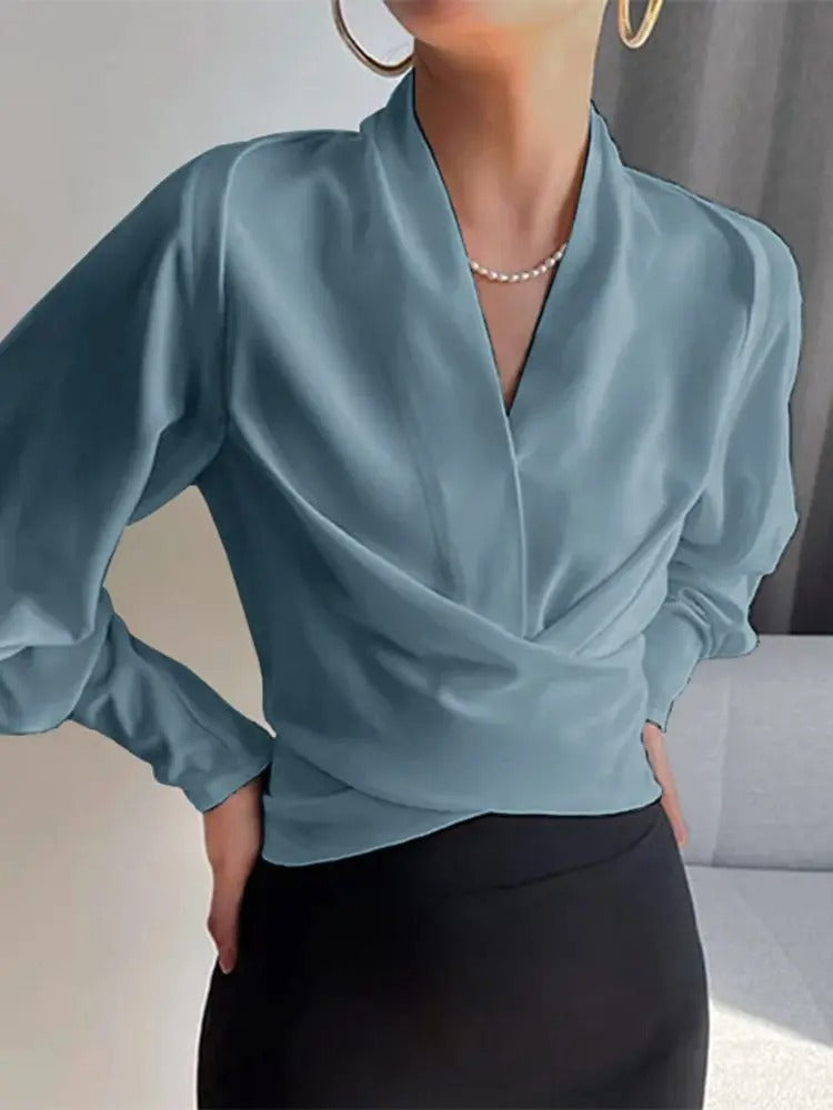 Julie - Elegant lange pufærmer med V-hals top