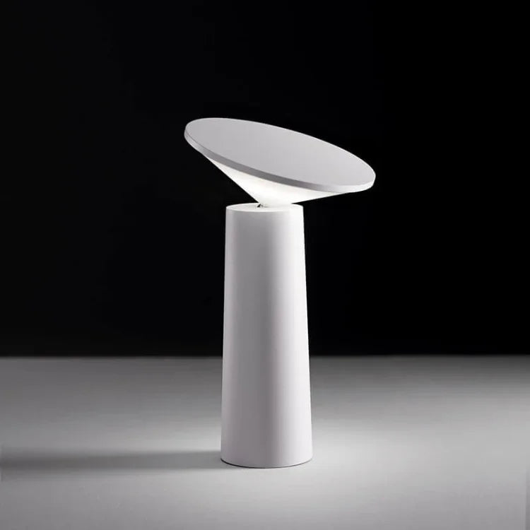 LumiFlex – Justerbar trådløs bordlampe med 360° rotation