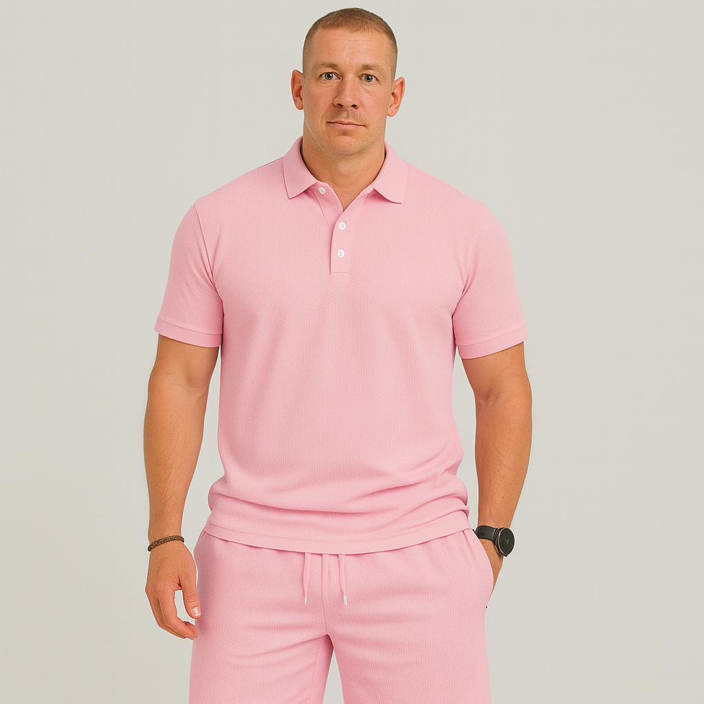 Herre sommer casual sæt – Let top med golfkrave og ensfarvede shorts med lommer