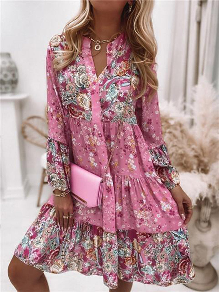 Julia - Elegant V-hals kjole med blomsterprint
