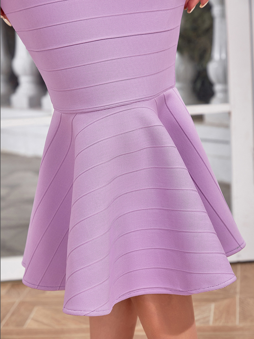 
Pauline - Bandage Crossover Halter Midi Dress med flæse forneden