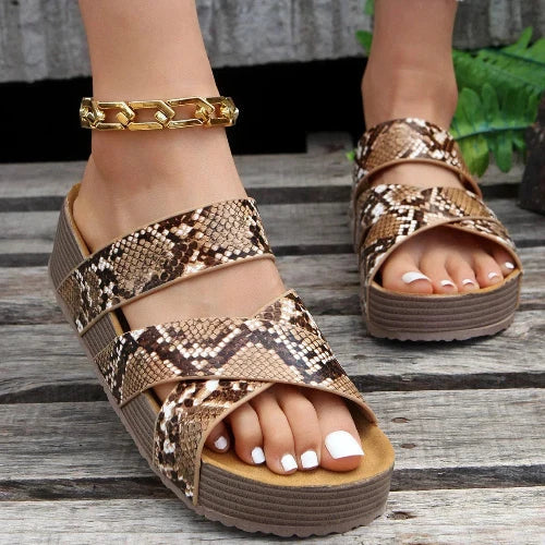 Khloe - ortopædiske og trendy sandaler