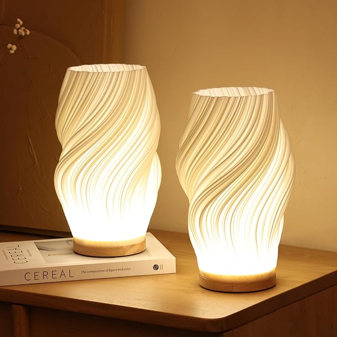 VelaLume - Pålidelig bordlampe med bølget skærmdesign