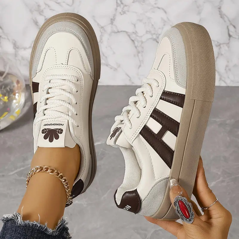 Thora - En unik  Unikke og behagelige sneakers