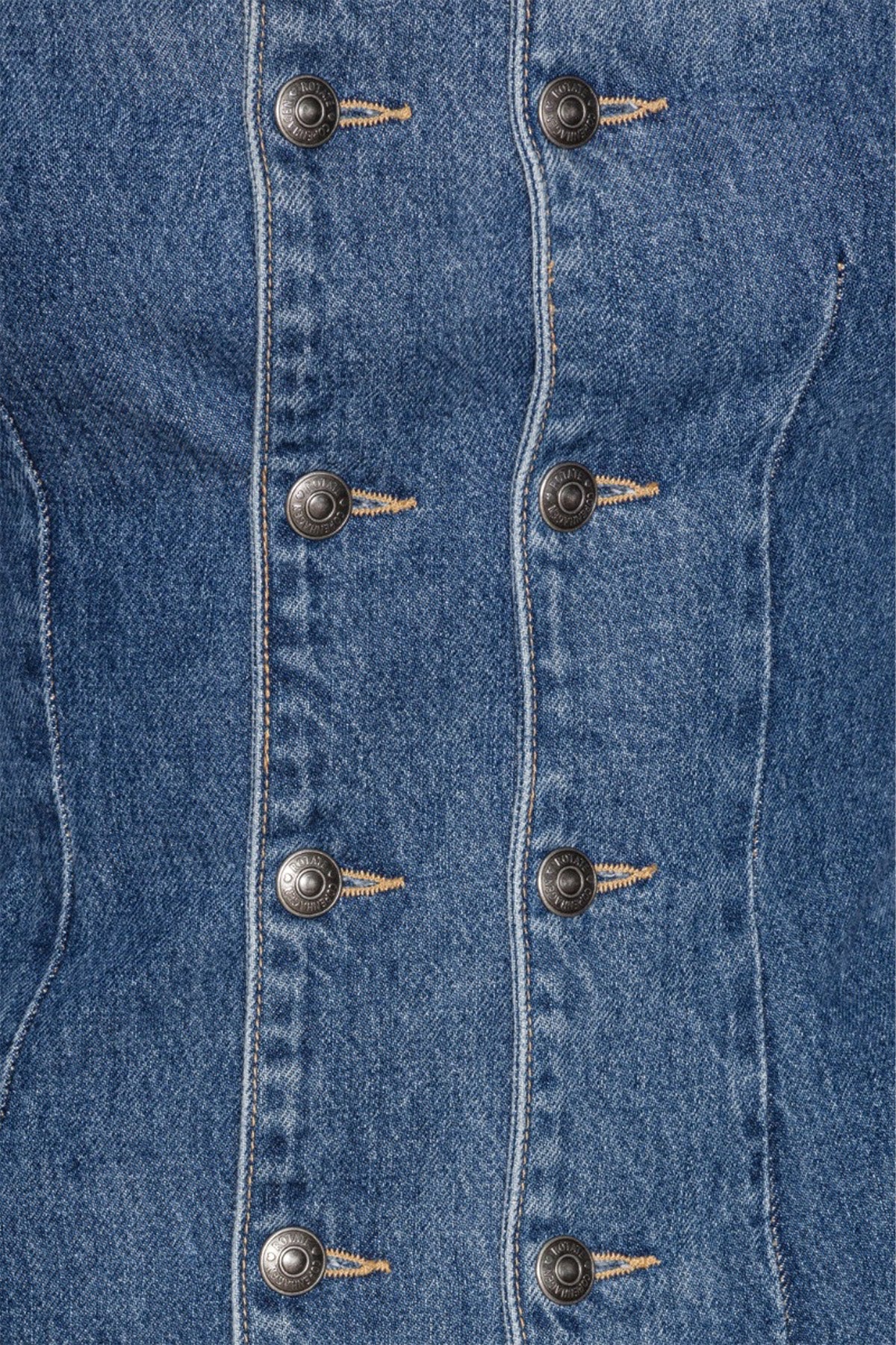 Daisy - Kjole med knapdetaljer i denim