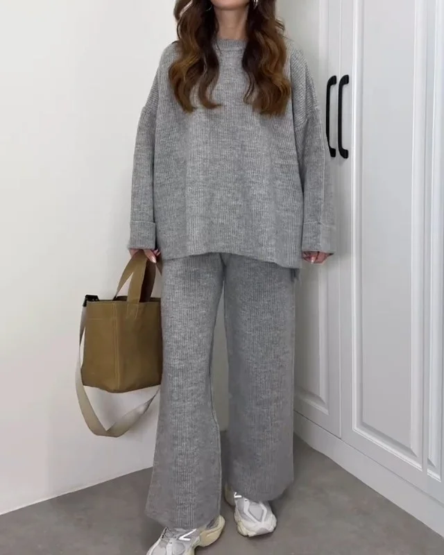 Nicola - Afslappet todelt sæt med crewneck-trøje og bukser
