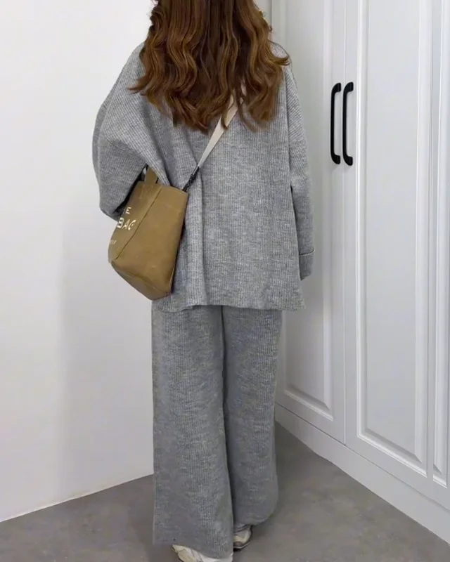 Nicola - Afslappet todelt sæt med crewneck-trøje og bukser