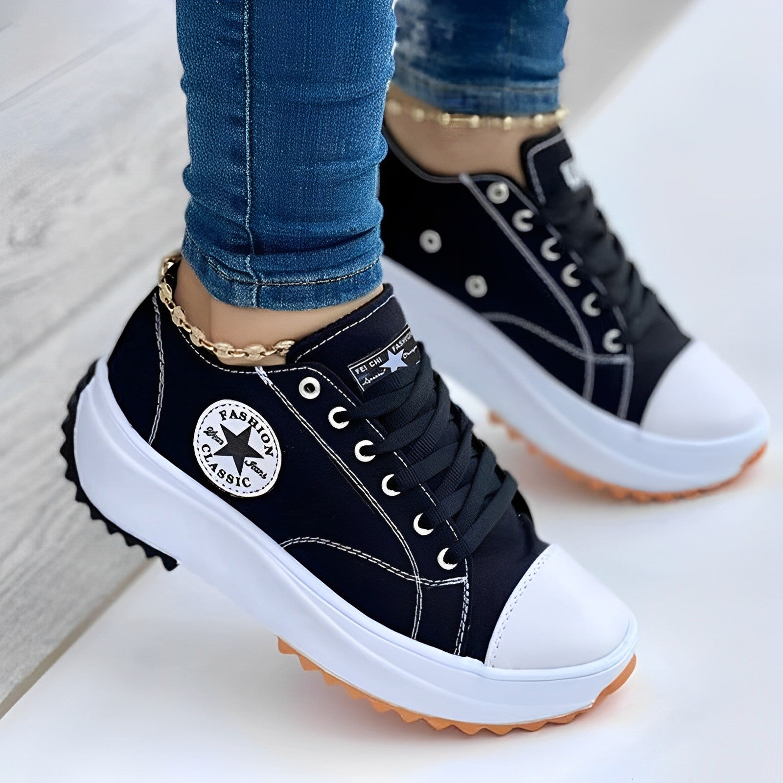 Felicia sneakers