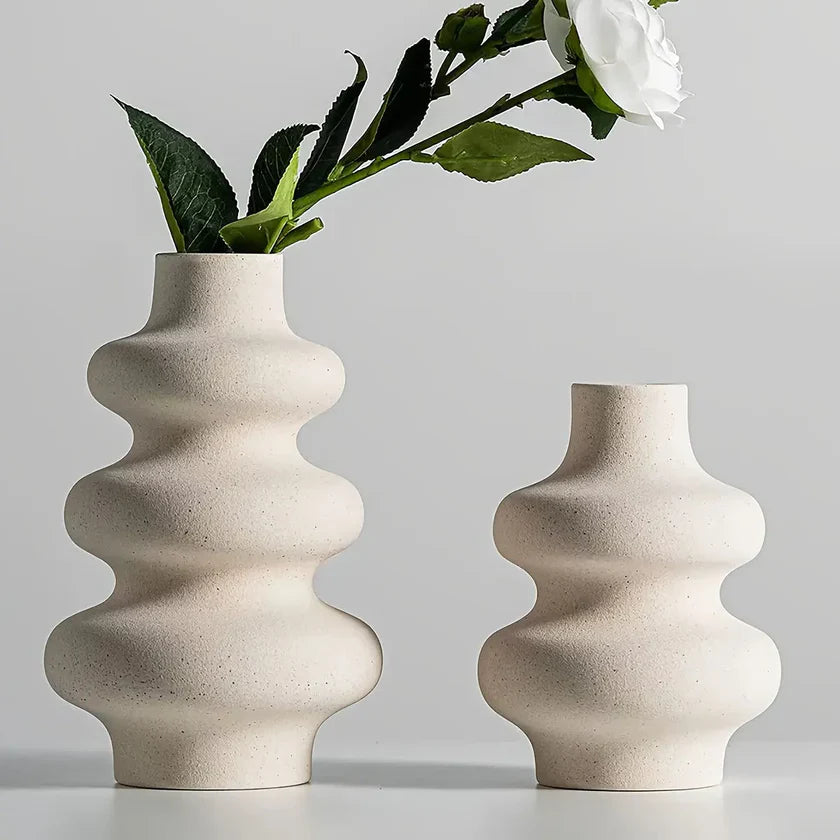 Sophistica - kunstnerisk vase for at forbedre interiørstilen