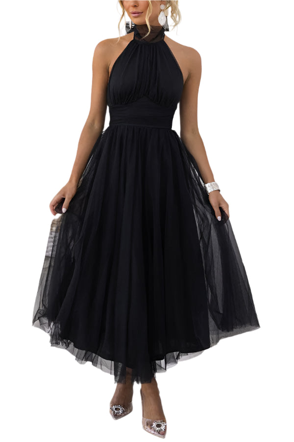Lianna – Elegant midikjole med halterhals