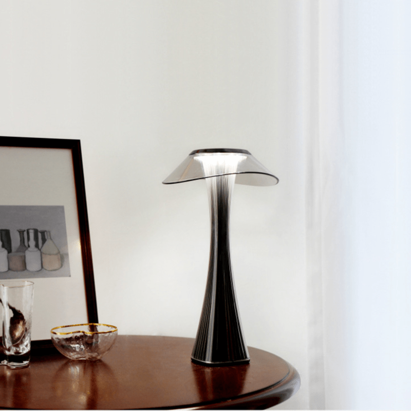 Lunessa – Trådløs bordlampe