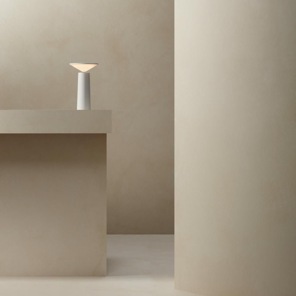 Clariont - Drejelig bordlampe