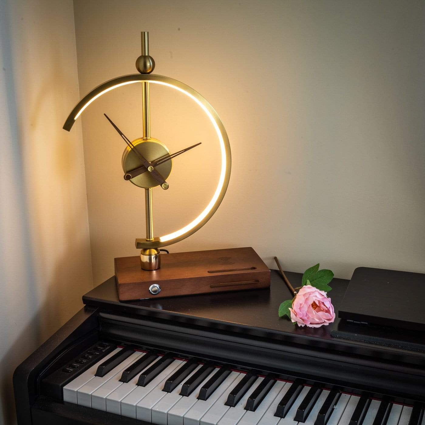Templa - Ur bordlampe