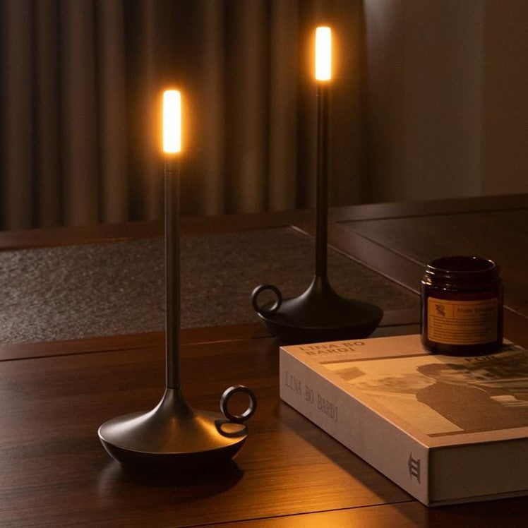 NovaGlow - Glimrende bordlampe