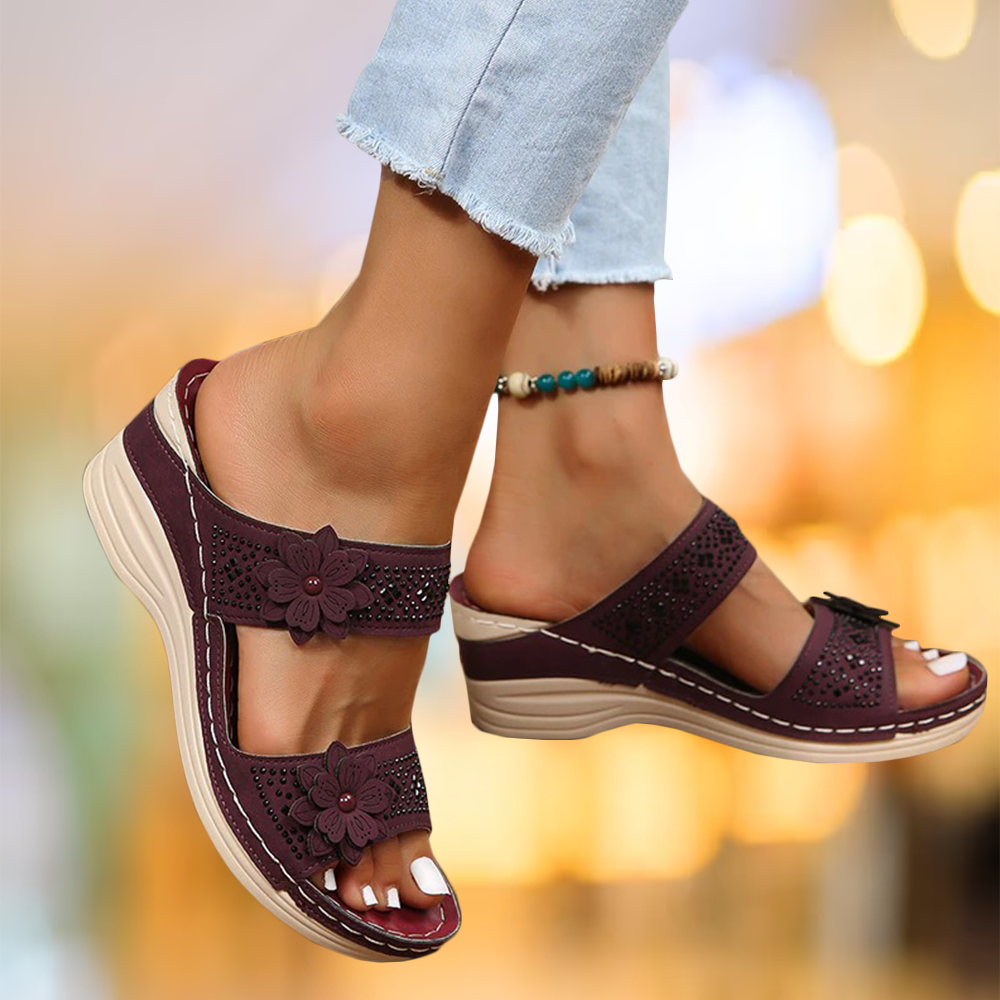 Bella - Elegante blomstrede sandaler